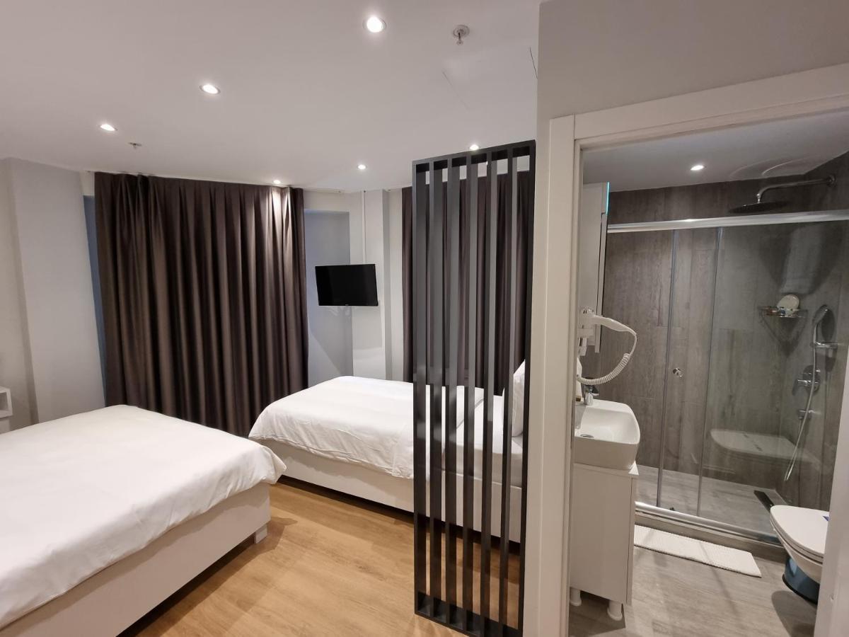 10M2 Hotel Istanbulská provincie Exteriér fotografie